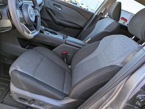 Certified 2023 Nissan Rogue SV image 14