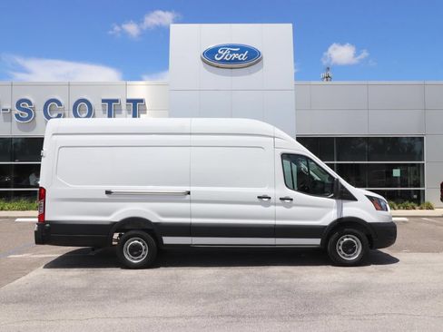 Used 2025 Ford Transit 250 148 High Roof Extended RWD image 15