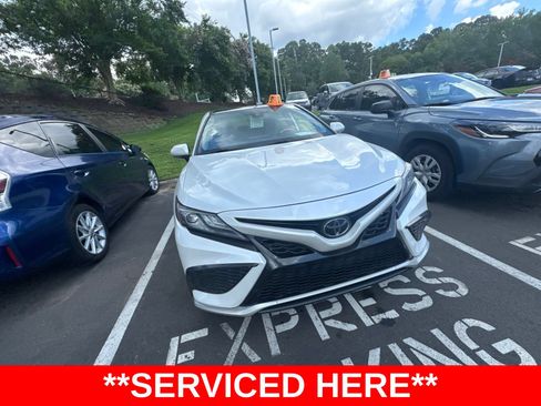Used 2021 Toyota Camry XSE w/ Navigation Package FWD image 4