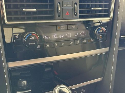 Used 2023 INFINITI QX80 Premium Select w/ Cargo Package image 20