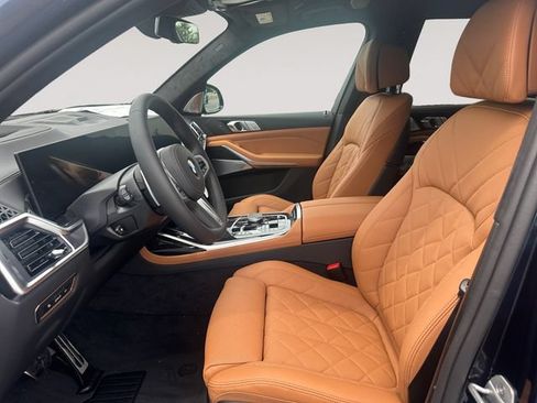 New 2027 BMW X7 xDrive40i w/ M Sport Package AWD/4WD image 9