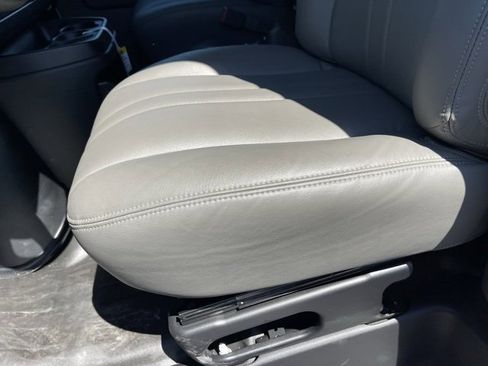 New 2025 Chevrolet Express 2500 Work Van w/ Driver Convenience Package image 17