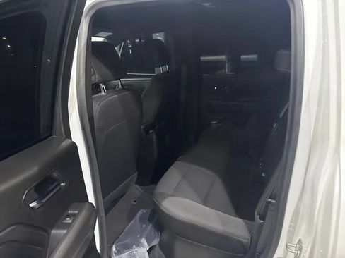 Used 2024 GMC Canyon Elevation w/ Convenience Package RWD image 16