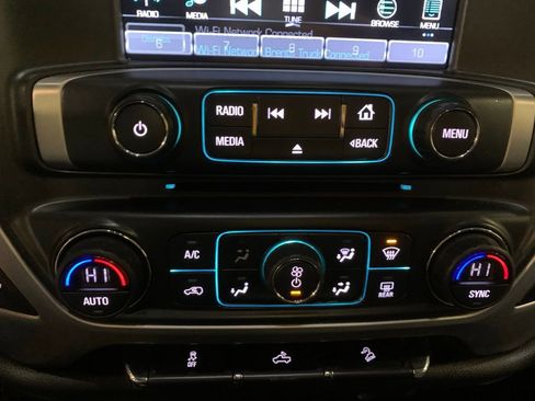 Used 2018 GMC Sierra 1500 SLE w/ SLE Value Package image 16