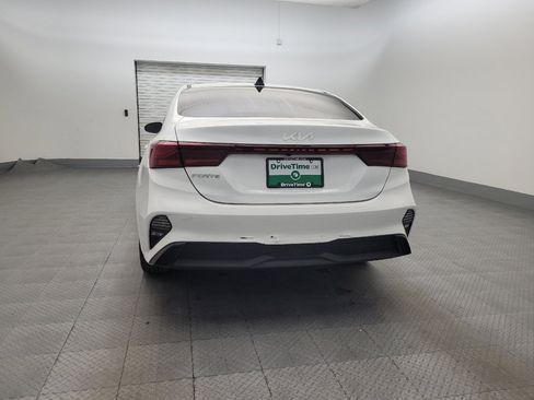 Used 2022 Kia Forte LXS w/ LXS Technology Package image 6