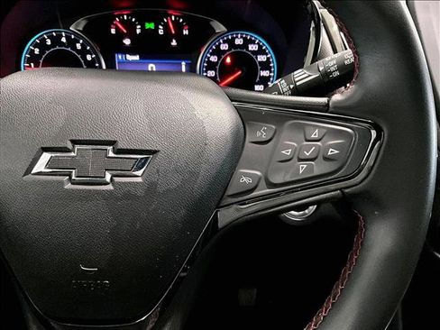 Used 2023 Chevrolet Equinox RS FWD image 21