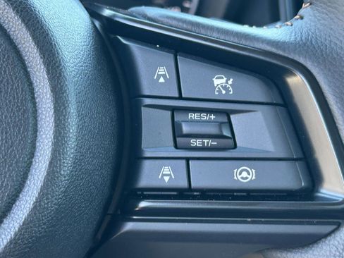 Used 2025 Subaru Ascent Bronze Edition image 24