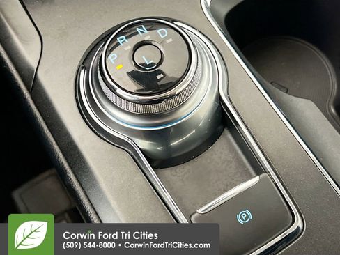 Used 2017 Ford Fusion Energi Titanium image 10