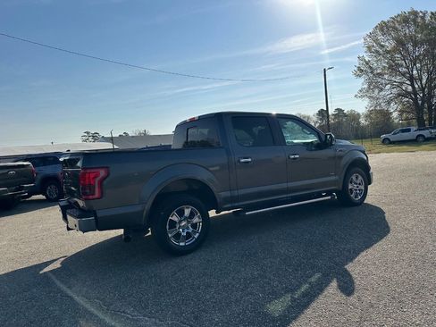 Used 2016 Ford F150 Lariat w/ Equipment Group 502A Luxury image 17