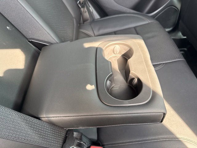 Used 2023 Buick Encore GX Essence w/ Experience Buick Package AWD/4WD image 25