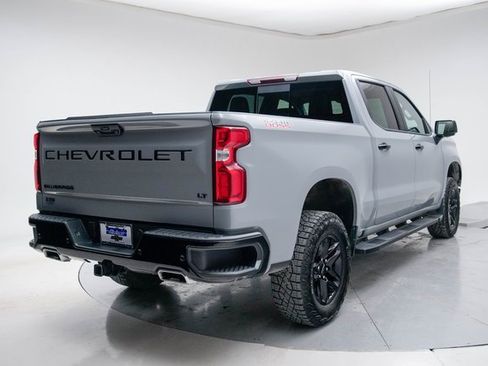 Used 2024 Chevrolet Silverado 1500 LT Trail Boss w/ Convenience Package II image 6