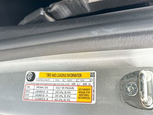 Used 2022 Chevrolet Malibu LT image 30