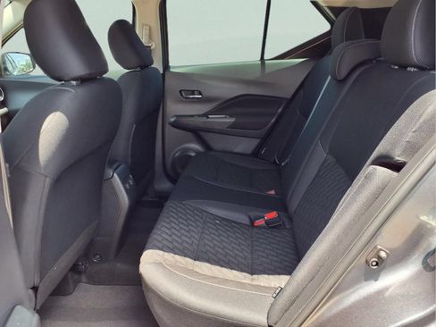 Used 2022 Nissan Kicks SV FWD image 9