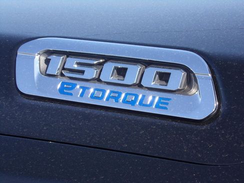 Used 2025 RAM 1500 Big Horn AWD/4WD image 10