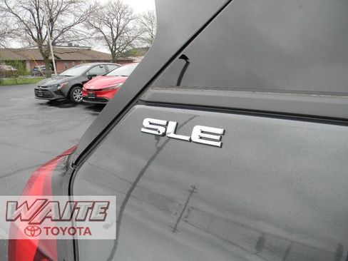 Used 2019 GMC Terrain SLE w/ Driver Convenience Package AWD/4WD image 6