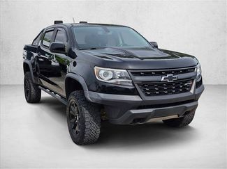 Used 2019 Chevrolet Colorado ZR2 w/ ZR2 Midnight Special Edition AWD/4WD video 3