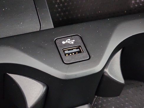 Used 2025 BMW X5 xDrive50e image 22