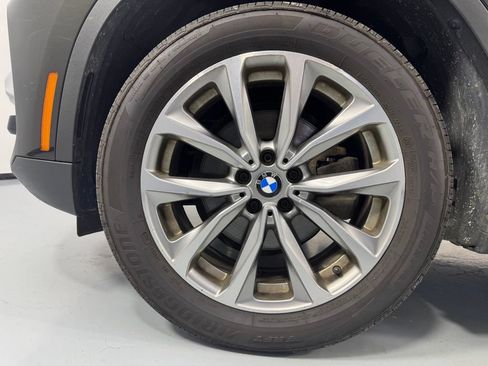 Used 2019 BMW X3 xDrive30i w/ Premium Package AWD/4WD image 9