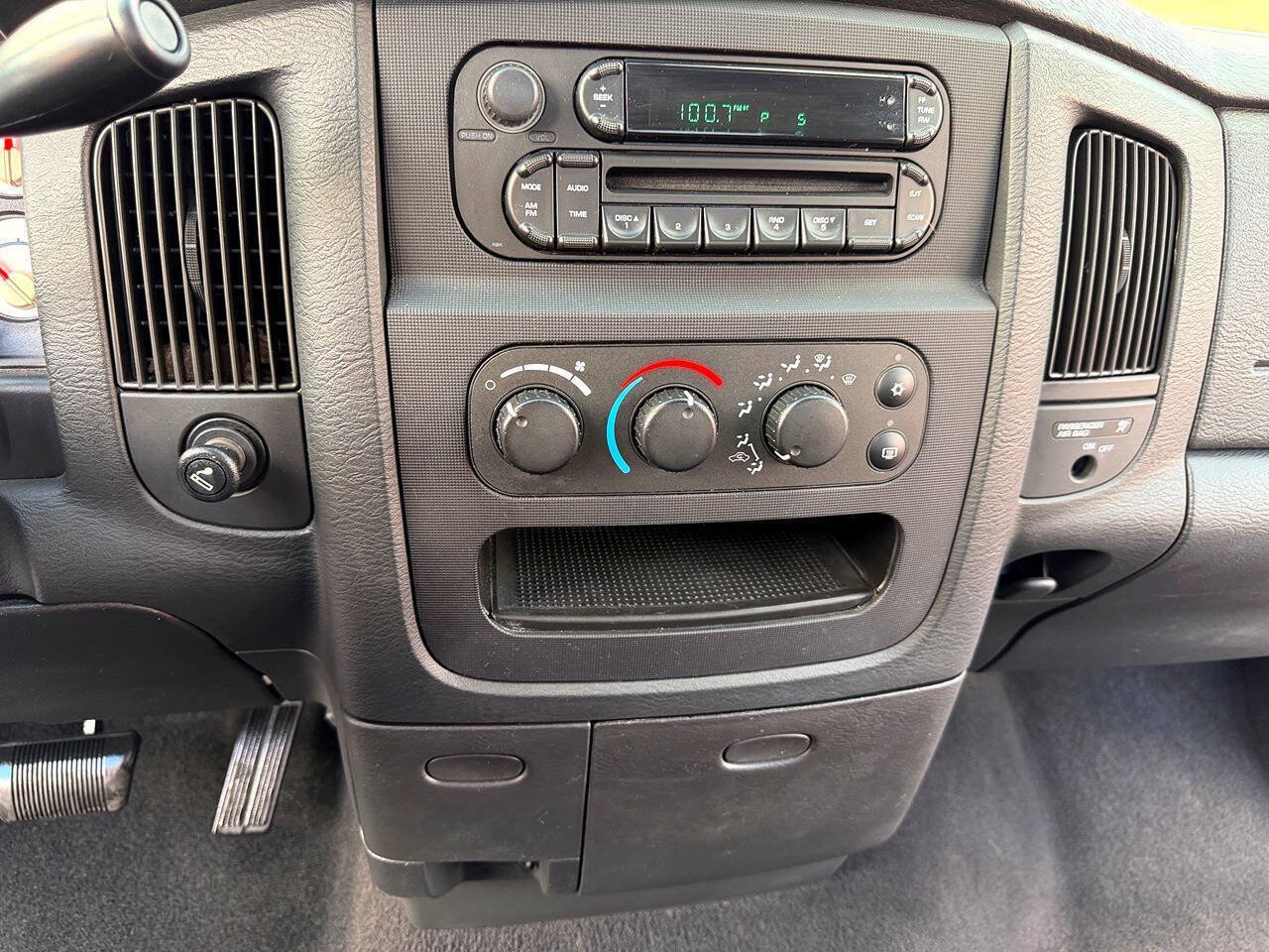 Used 2005 Dodge Ram 1500 Truck SLT w/ Sport Appearance Group RWD image 28
