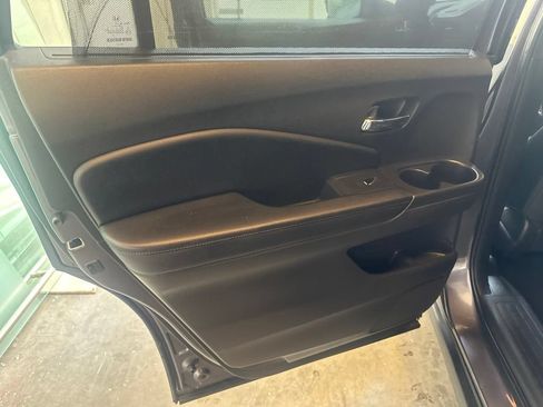 Used 2021 Honda Pilot EX-L image 22