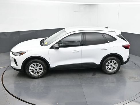 Used 2025 Ford Escape Active AWD/4WD image 40