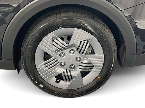 New 2026 Kia K4 FWD image 10