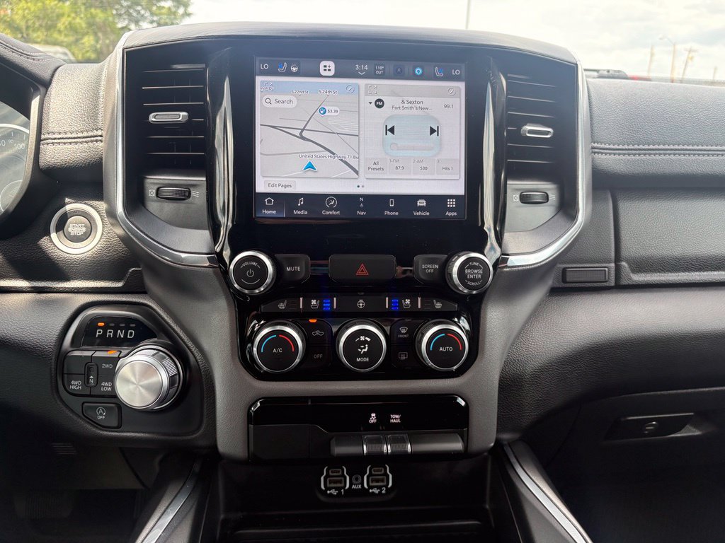 Used 2024 RAM 1500 Laramie AWD/4WD image 21