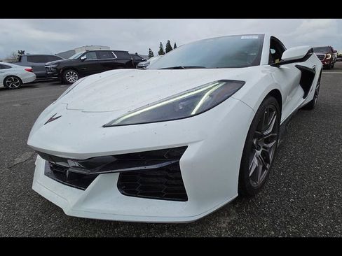 Used 2024 Chevrolet Corvette Z06 w/ Battery Protection Package image 3