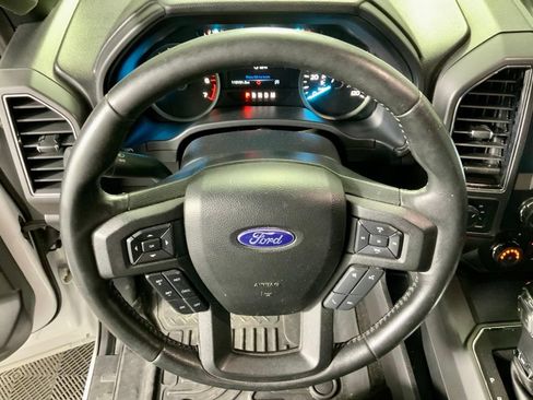 Used 2018 Ford F150 XLT w/ Equipment Group 302A Luxury AWD/4WD image 24