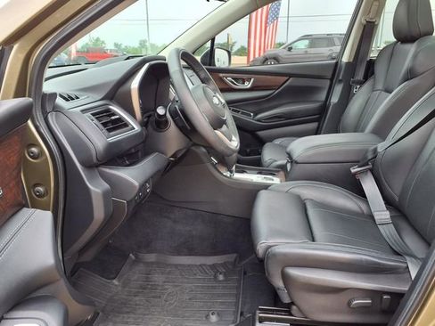 Certified 2023 Subaru Ascent Touring AWD/4WD image 7