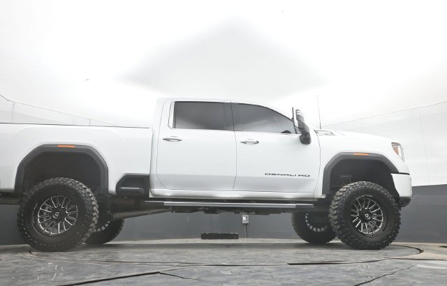 Used 2020 GMC Sierra 2500 Denali w/ Denali Ultimate Package AWD/4WD image 52