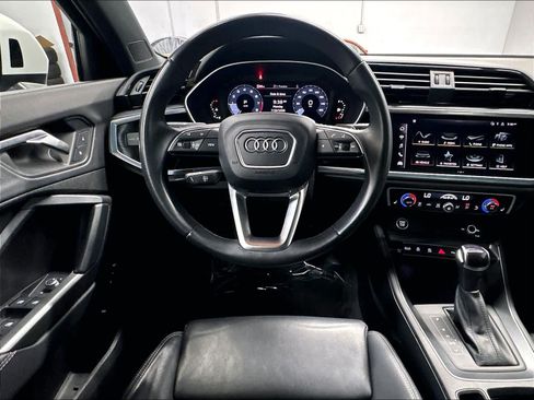 Used 2023 Audi Q3 2.0T Premium w/ Black Optic Sport Package AWD/4WD image 8