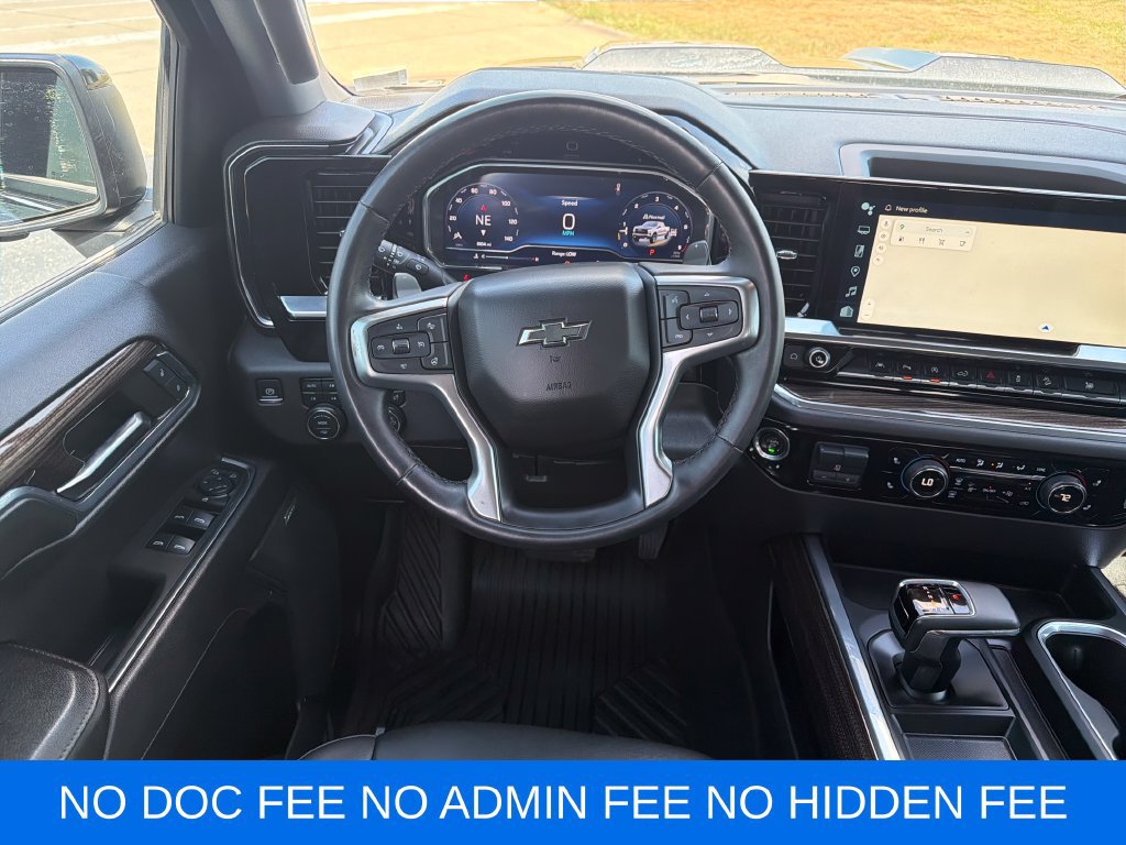 Used 2024 Chevrolet Silverado 1500 LT Trail Boss w/ LT Trail Boss Premium Package AWD/4WD image 15
