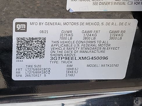 Used 2021 GMC Sierra 1500 AT4 image 16