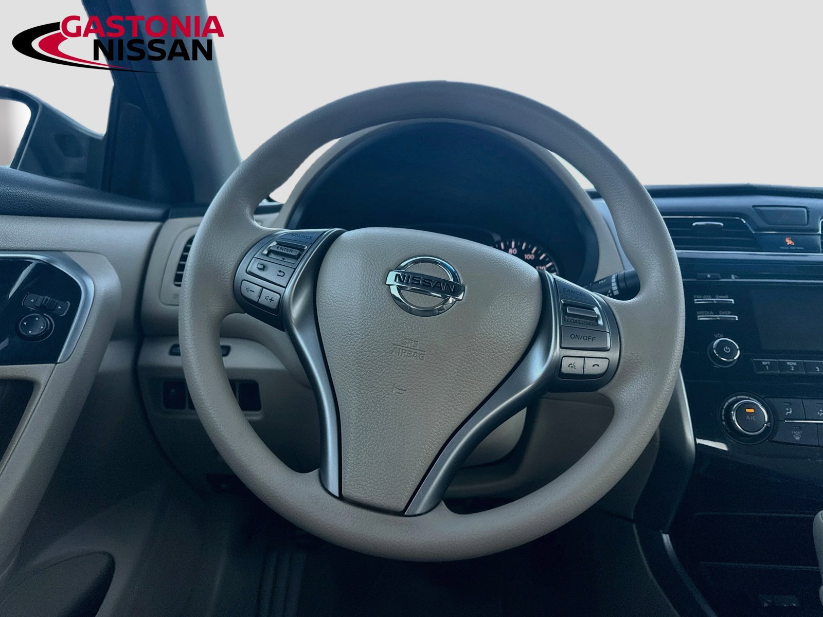 Used 2014 Nissan Altima 2.5 S w/ Sport Value Package FWD image 29