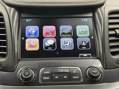 Used 2017 Chevrolet Impala LT image 22