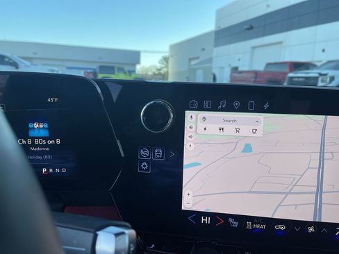 Used 2024 Chevrolet Blazer EV RS image 17