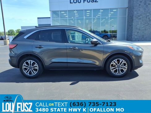 Used 2020 Ford Escape SEL AWD/4WD image 27