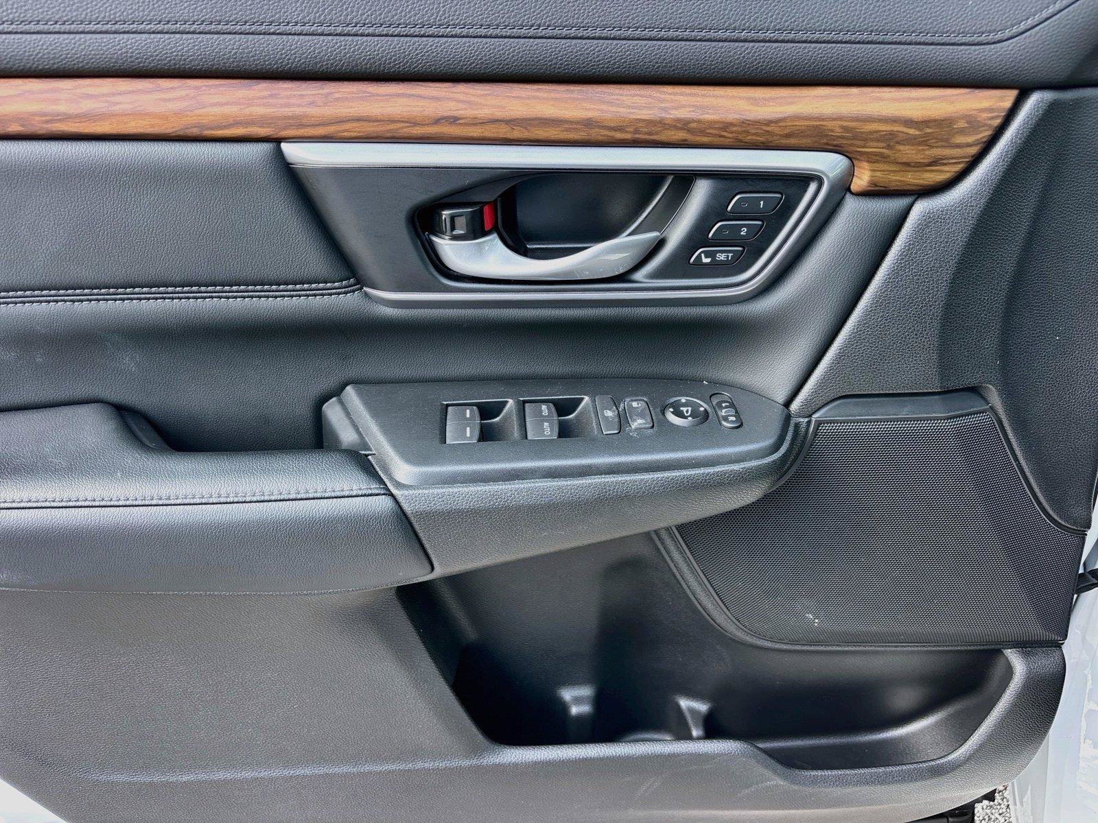 Certified 2022 Honda CR-V Touring image 21