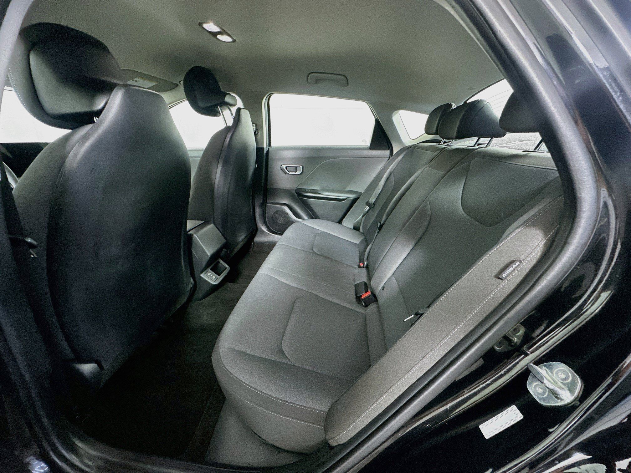 Used 2025 Kia K4 FWD image 26