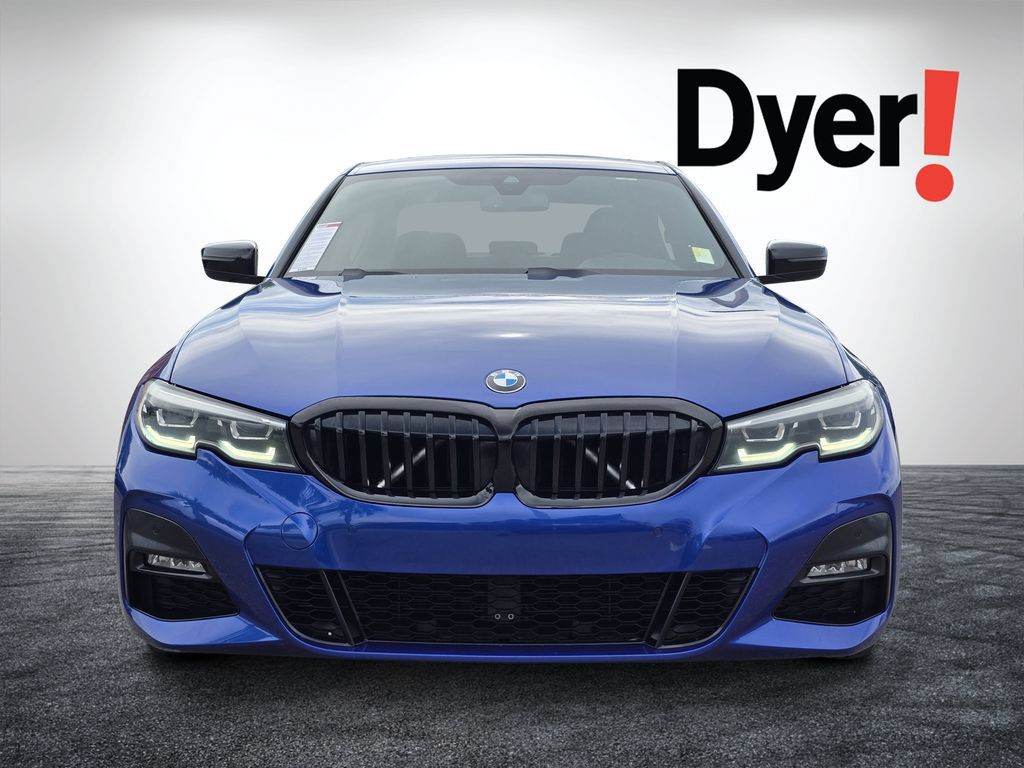 Used 2021 BMW 330i Sedan w/ M Sport Package RWD image 9