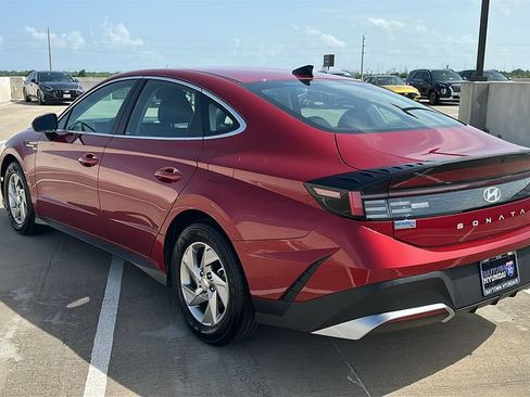 Used 2026 Hyundai Sonata SE FWD image 10