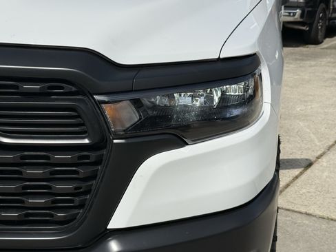 Used 2025 RAM 1500 Warlock AWD/4WD image 12
