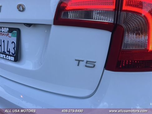 Used 2015 Volvo S60 T5 Premier w/ Convenience Package FWD image 10