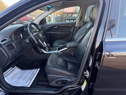 Used 2015 Volvo XC70 T6 w/ Protection Package image 12