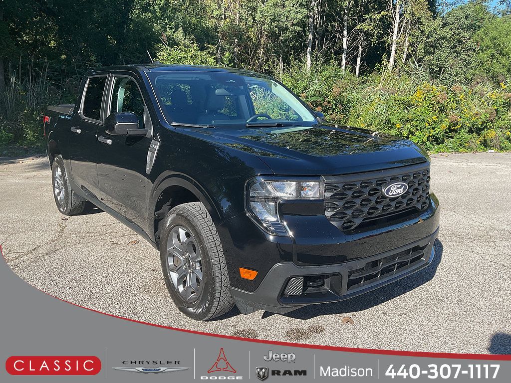 Used 2025 Ford Maverick XLT w/ XLT Luxury Package AWD/4WD image 1