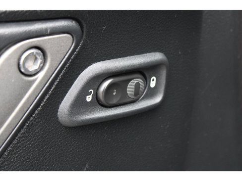 Used 2017 Jeep Wrangler Unlimited Sport w/ Power Convenience Group image 13