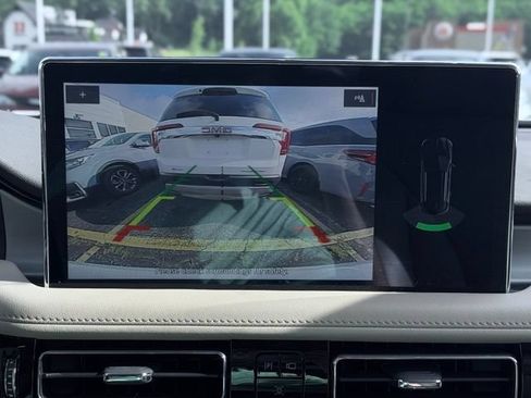 Certified 2023 Lincoln Nautilus AWD w/ Premium Package image 40