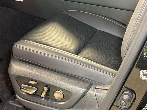 New 2026 Lexus LX 600 4WD w/ Luxury Package image 14