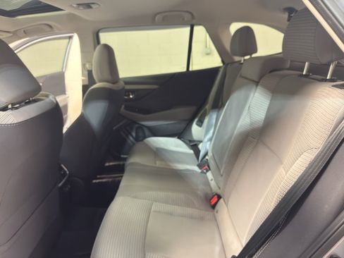 Used 2022 Subaru Outback Premium image 30